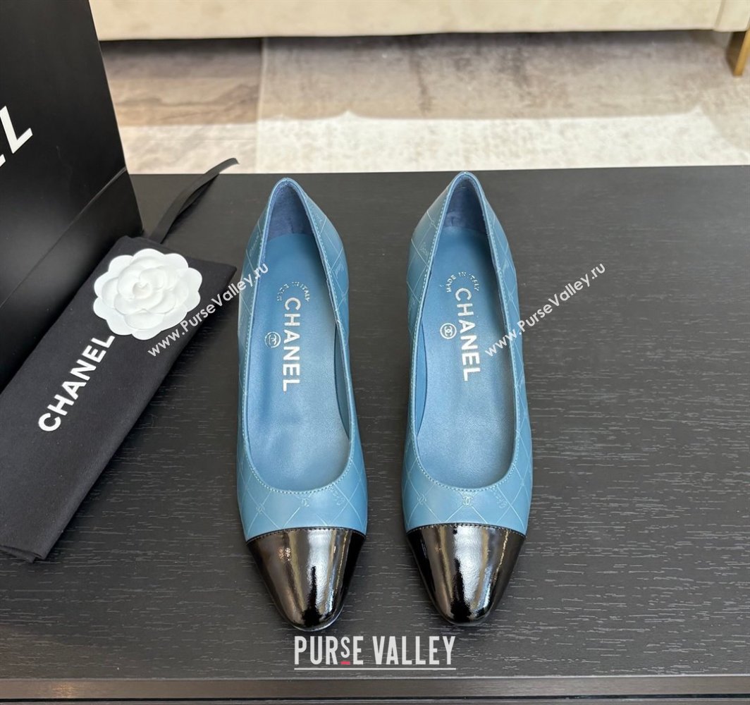 Chanel Printed Quilted Patent Calfskin Leather Pumps 6.5cm Denim Blue 2025 G45509 (MD-250228114)