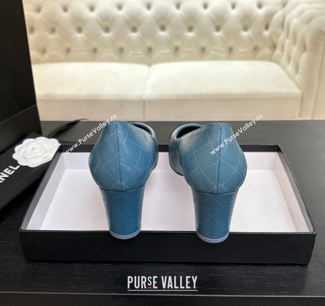 Chanel Printed Quilted Patent Calfskin Leather Pumps 6.5cm Denim Blue 2025 G45509 (MD-250228114)