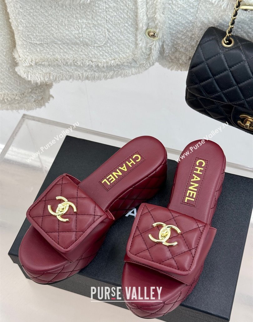Chanel Quilted Lambskin Wedge Slides Sandal with Foldover Dark Burgundy 2025 CH030314 (MD-250303113)