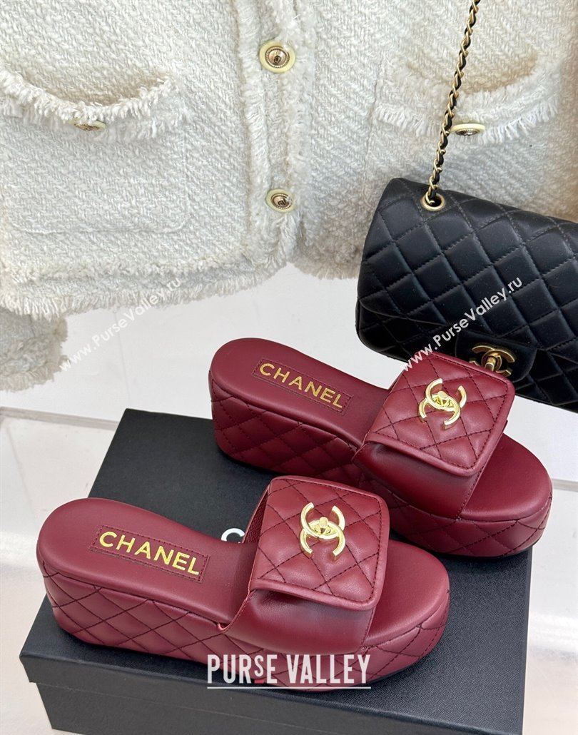 Chanel Quilted Lambskin Wedge Slides Sandal with Foldover Dark Burgundy 2025 CH030314 (MD-250303113)