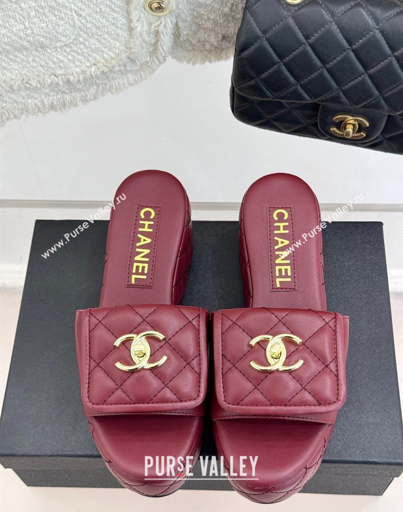 Chanel Quilted Lambskin Wedge Slides Sandal with Foldover Dark Burgundy 2025 CH030314 (MD-250303113)