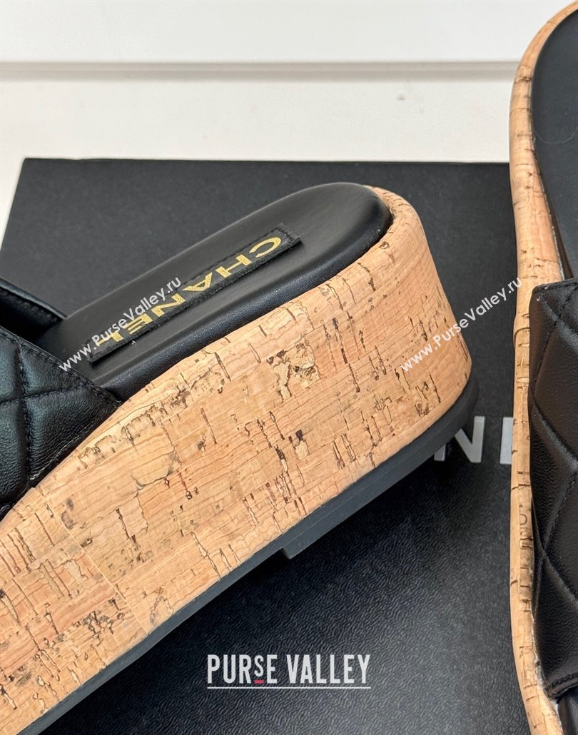 Chanel Quilted Lambskin Wood-Like Platform Slides Sandal Black 2025 CH030316 (MD-250303119)
