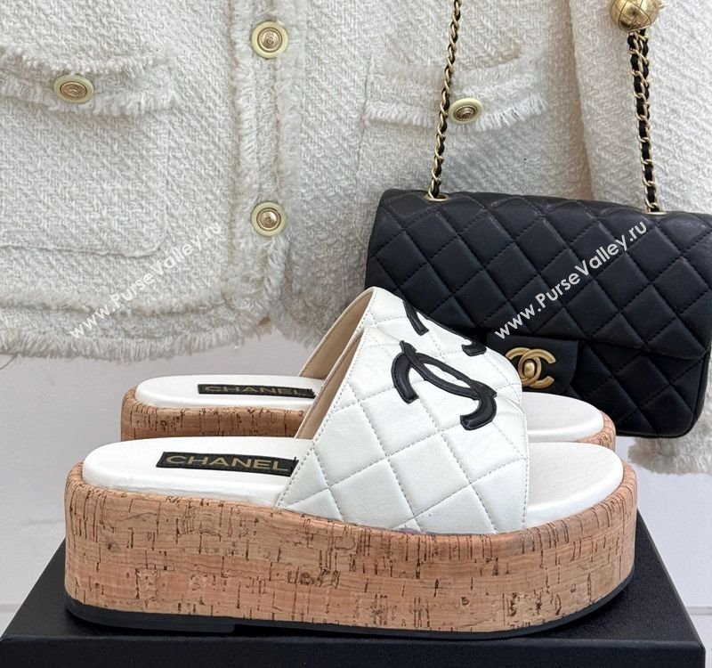Chanel Quilted Lambskin Wood-Like Platform Slides Sandal White 2025 CH030316 (MD-250303121)