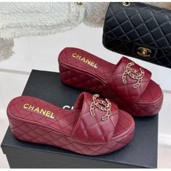 Chanel Quilted Lambskin Wedge Slides Sandal 6.5cm with Chain CC Dark Burgundy 2025 CH030318 (MD-250303127)