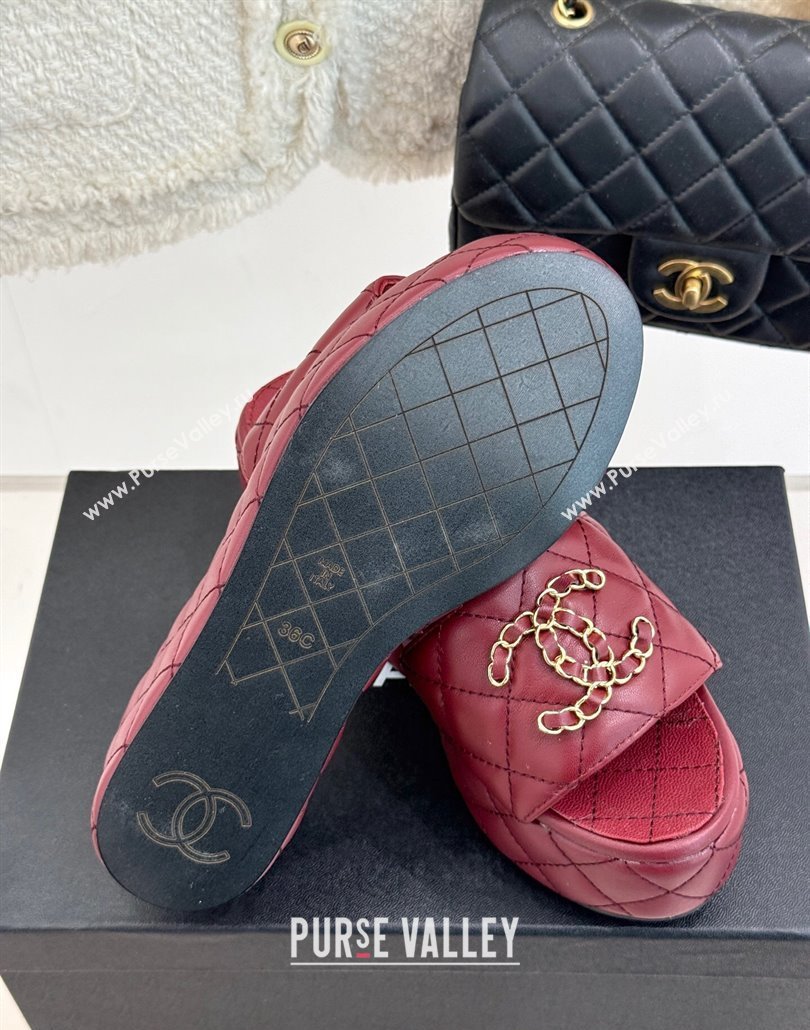Chanel Quilted Lambskin Wedge Slides Sandal 6.5cm with Chain CC Dark Burgundy 2025 CH030318 (MD-250303127)