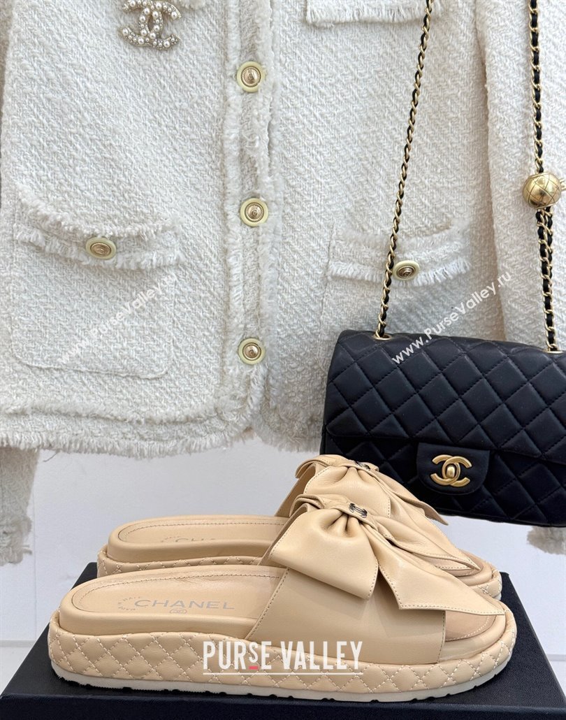 Chanel Lambskin Flat Slides Sandal with Maxi Bow Beige 2025 CH030320 (MD-250303132)
