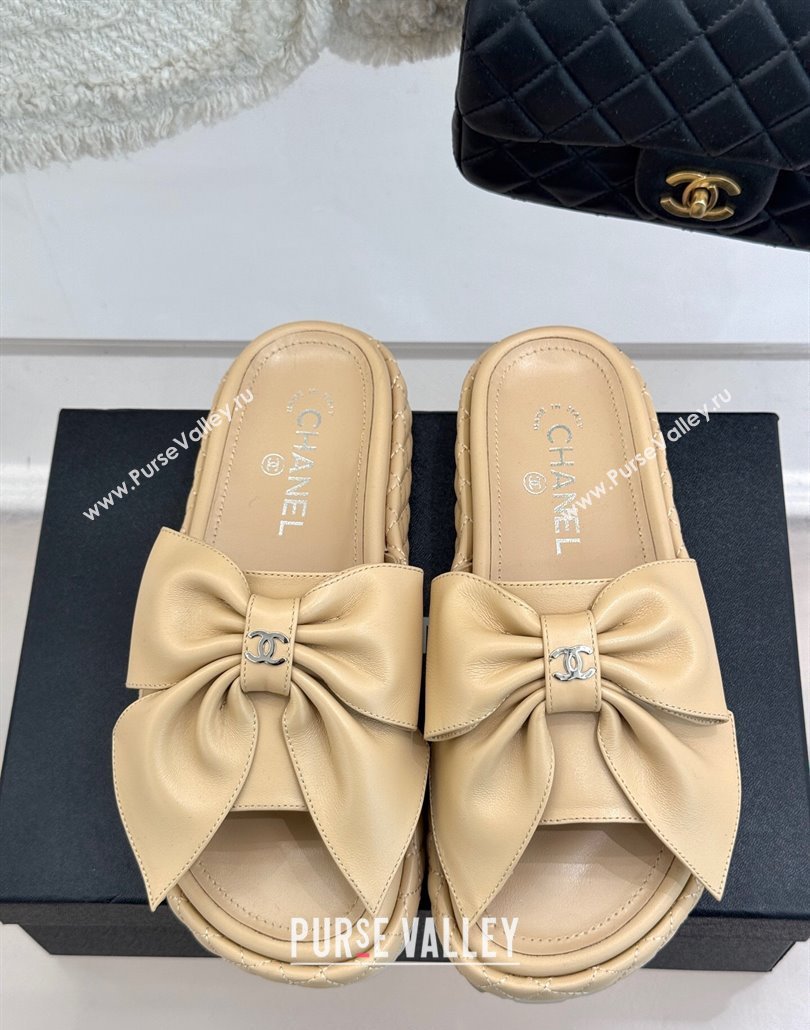 Chanel Lambskin Flat Slides Sandal with Maxi Bow Beige 2025 CH030320 (MD-250303132)
