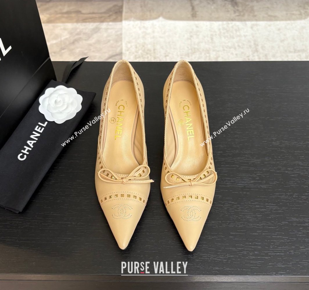 Chanel Lambskin Pumps 6.5cm with Studs and Bow Beige 2025 CH030322 (MD-250303145)