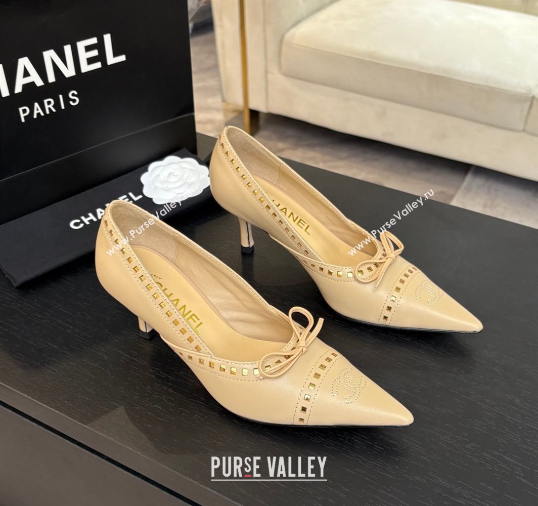 Chanel Lambskin Pumps 6.5cm with Studs and Bow Beige 2025 CH030322 (MD-250303145)