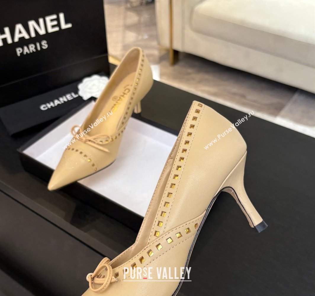 Chanel Lambskin Pumps 6.5cm with Studs and Bow Beige 2025 CH030322 (MD-250303145)
