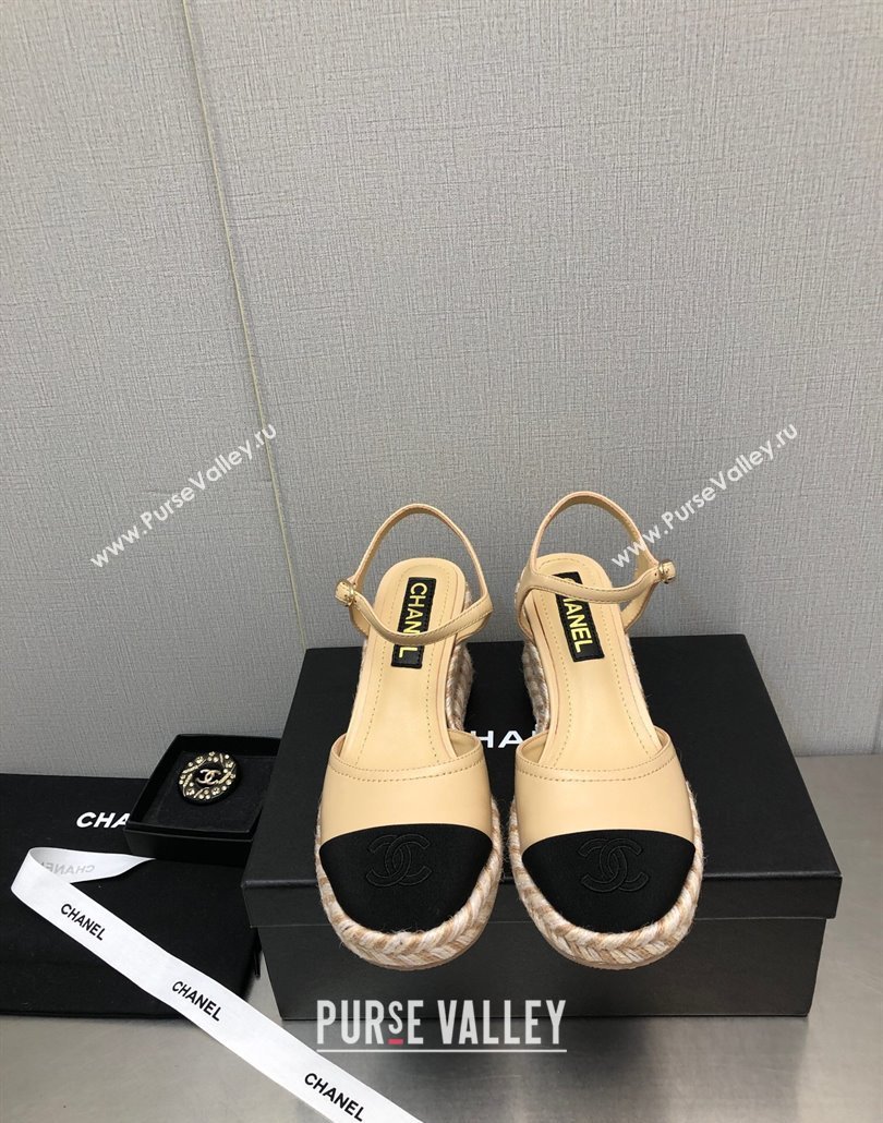 Chanel Lambskin Wedge Open Back Pumps 7.5cm Beige 2025 CH030324 (MD-250303153)