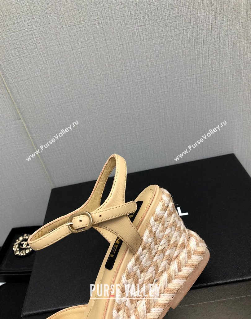 Chanel Lambskin Wedge Open Back Pumps 7.5cm Beige 2025 CH030324 (MD-250303153)
