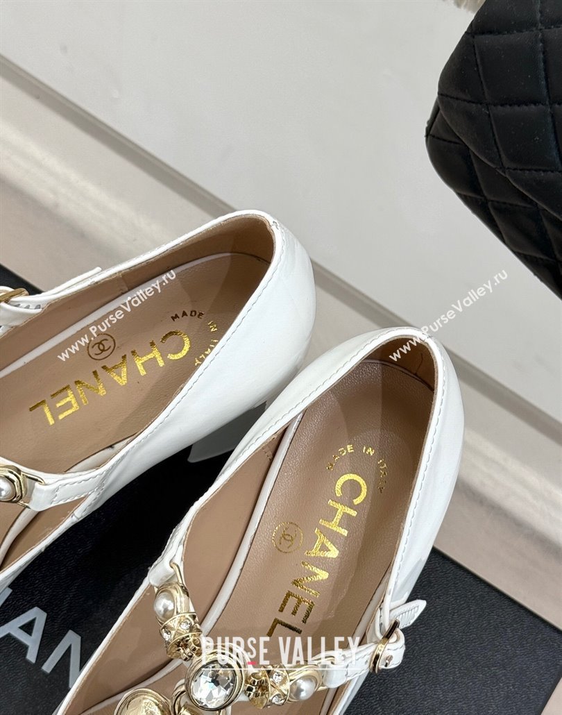 Chanel Calfskin Mary Janes Pumps 5.5cm with Heart Stones Charm White 2025 CH030326 (MD-250303161)