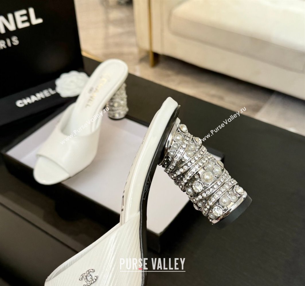 Chanel Embossed Leather Heel Sandals 8.5cm with Strass and Pearls White 2025 CH030410 (MD-250304139)