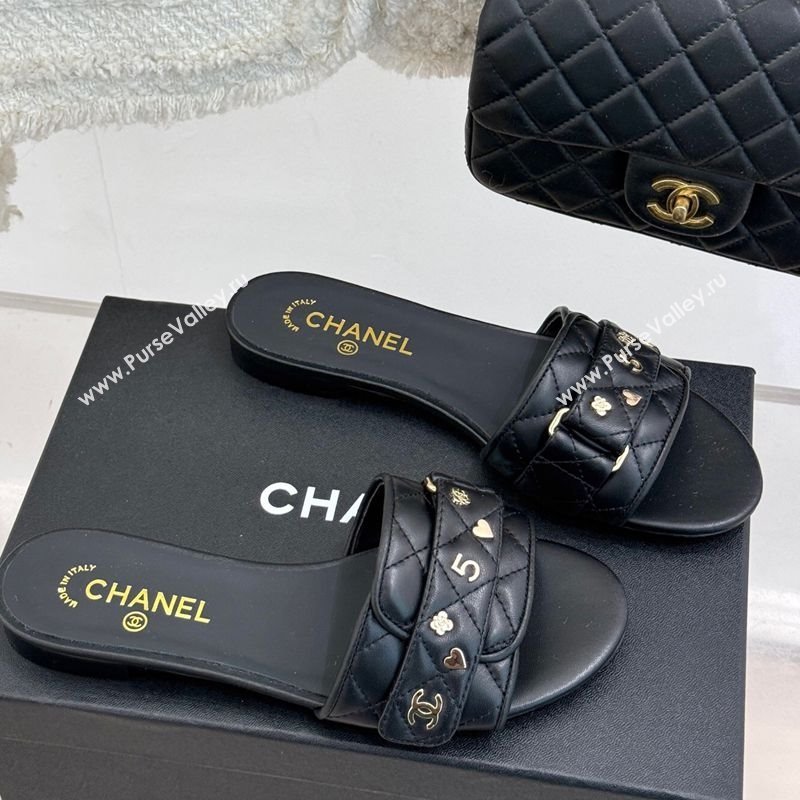 Chanel Quilted Lambskin Flat Slides Sandal with Charm and Buckle Black 2025 CH030413 (MD-250304158)