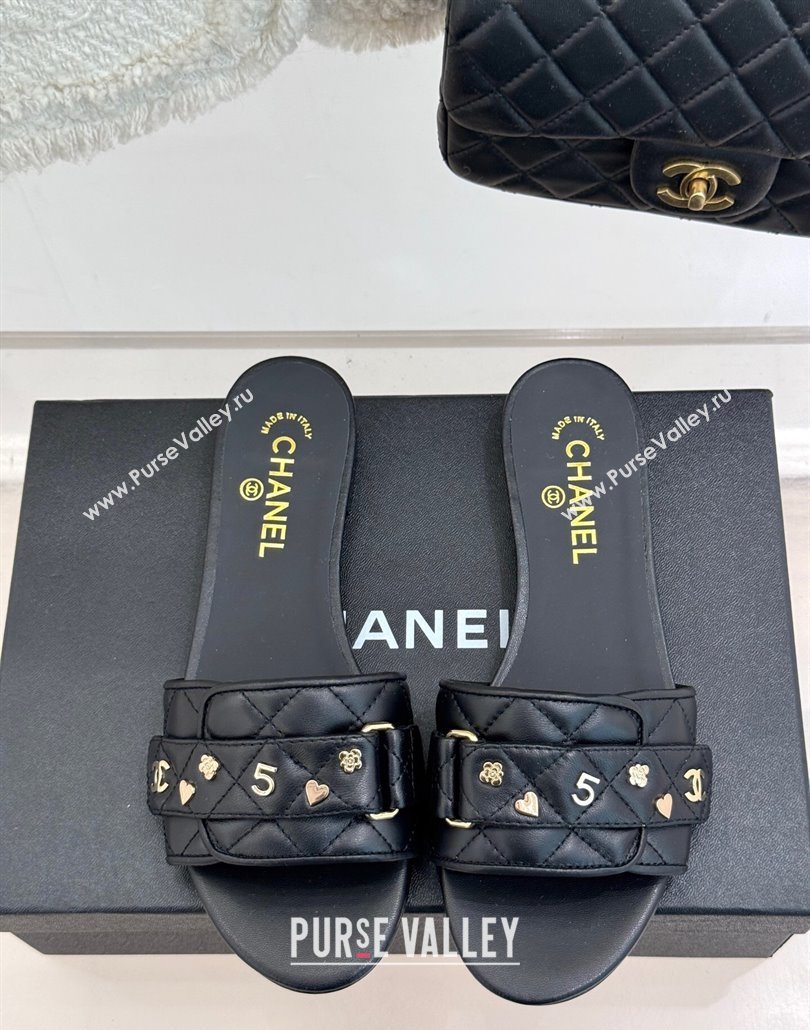 Chanel Quilted Lambskin Flat Slides Sandal with Charm and Buckle Black 2025 CH030413 (MD-250304158)