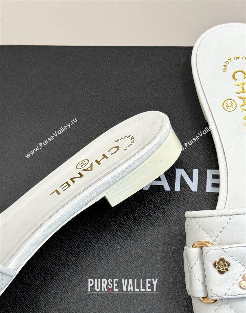 Chanel Quilted Lambskin Flat Slides Sandal with Charm and Buckle White 2025 CH030413 (MD-250304159)