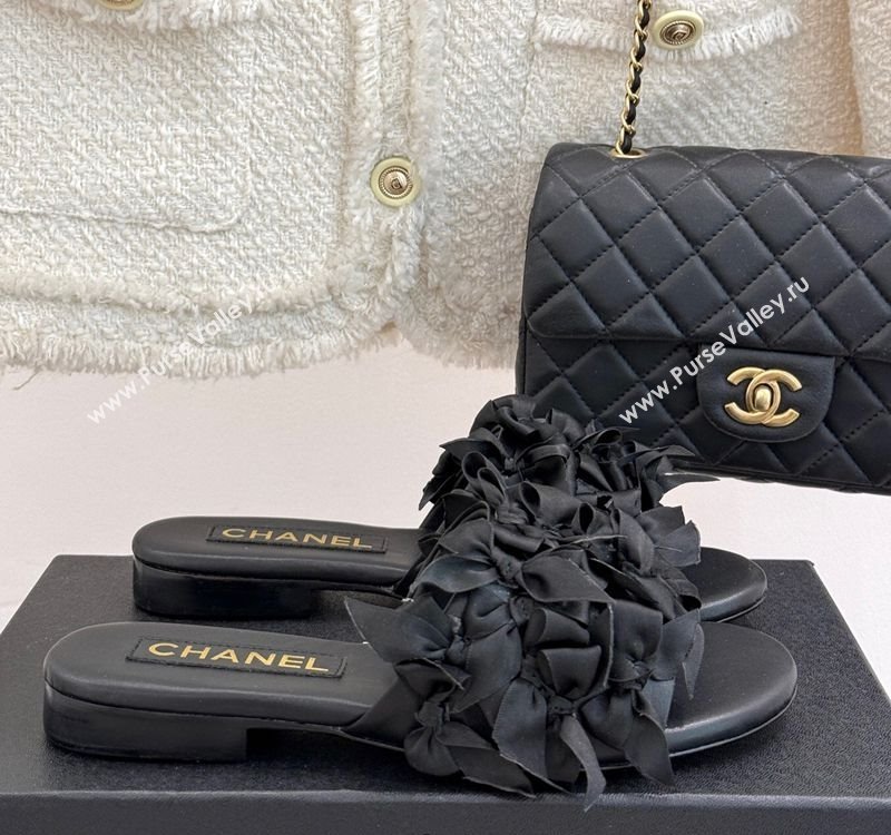 Chanel Bow Crowd Flat Slides Sandal Black 2025 CH030414 (MD-250304163)
