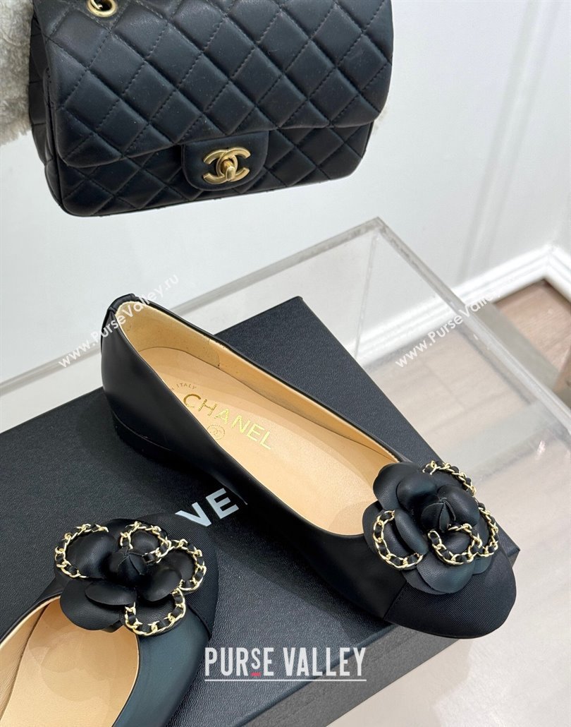 Chanel Lambskin Ballet Flats with Camellia Bloom and Chain Black 2025 CH030306 (MD-250303059)