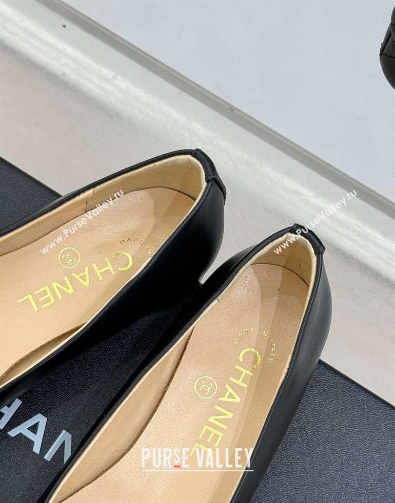 Chanel Lambskin Ballet Flats with Camellia Bloom and Chain Black 2025 CH030306 (MD-250303059)