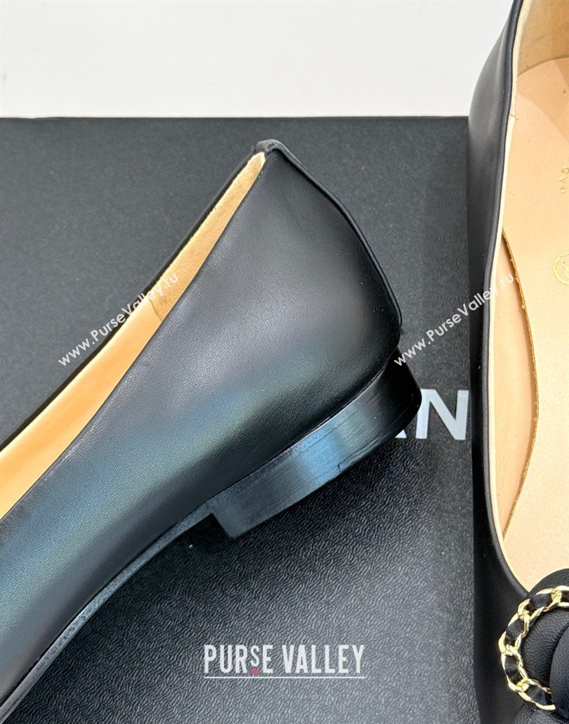Chanel Lambskin Ballet Flats with Camellia Bloom and Chain Black 2025 CH030306 (MD-250303059)