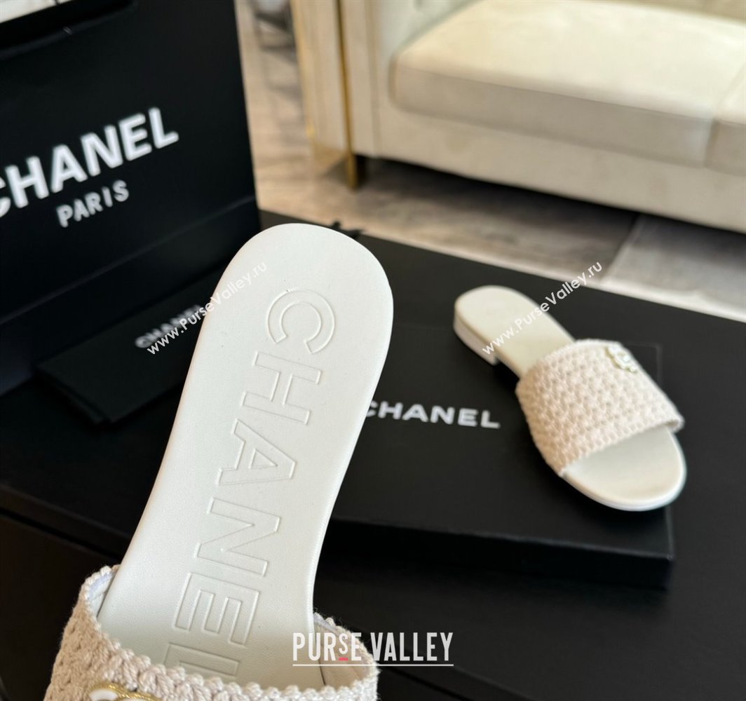 Chanel Crochet Flat Slides Sandal with Camellia Bloom White 2025 CH030101 (MD-250301020)