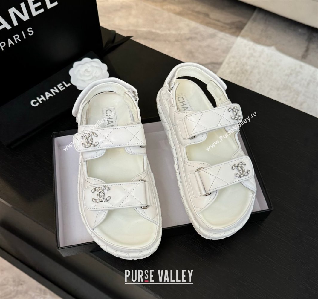 Chanel Quilted Lambskin Strap Flat Sandals with Chain CC White 2025 CH030415 (MD-250304181)