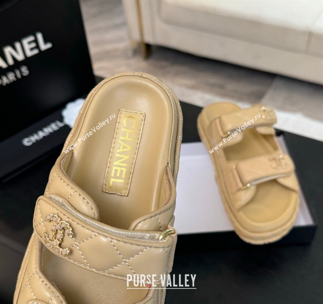 Chanel Quilted Lambskin Strap Flat Slides Sandal with Chain CC Beige 2025 CH030415 (MD-250304189)