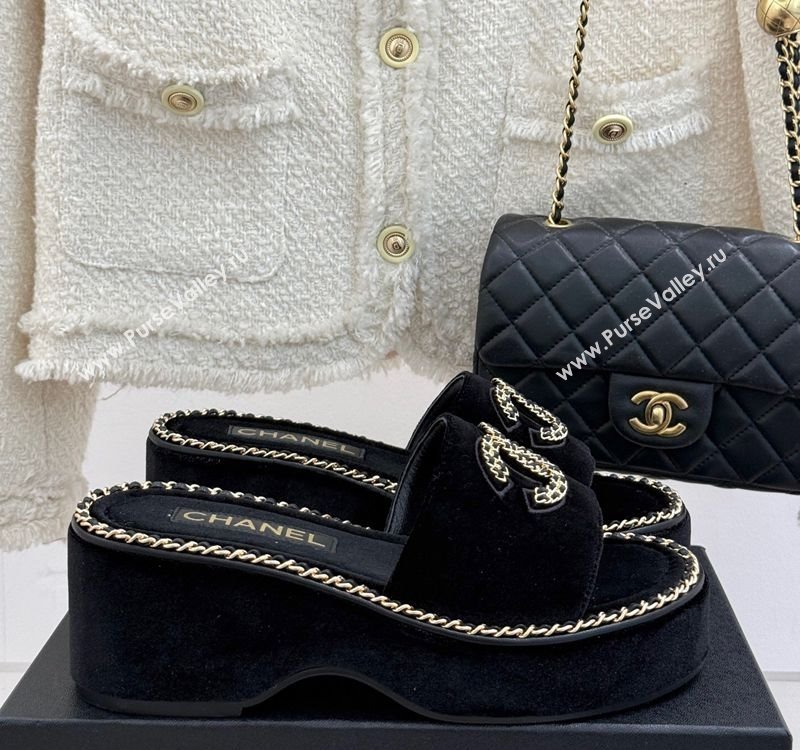 Chanel Velvet Wedge Slides Sandal with Chain CC Black 2025 CH030403 (MD-250304061)