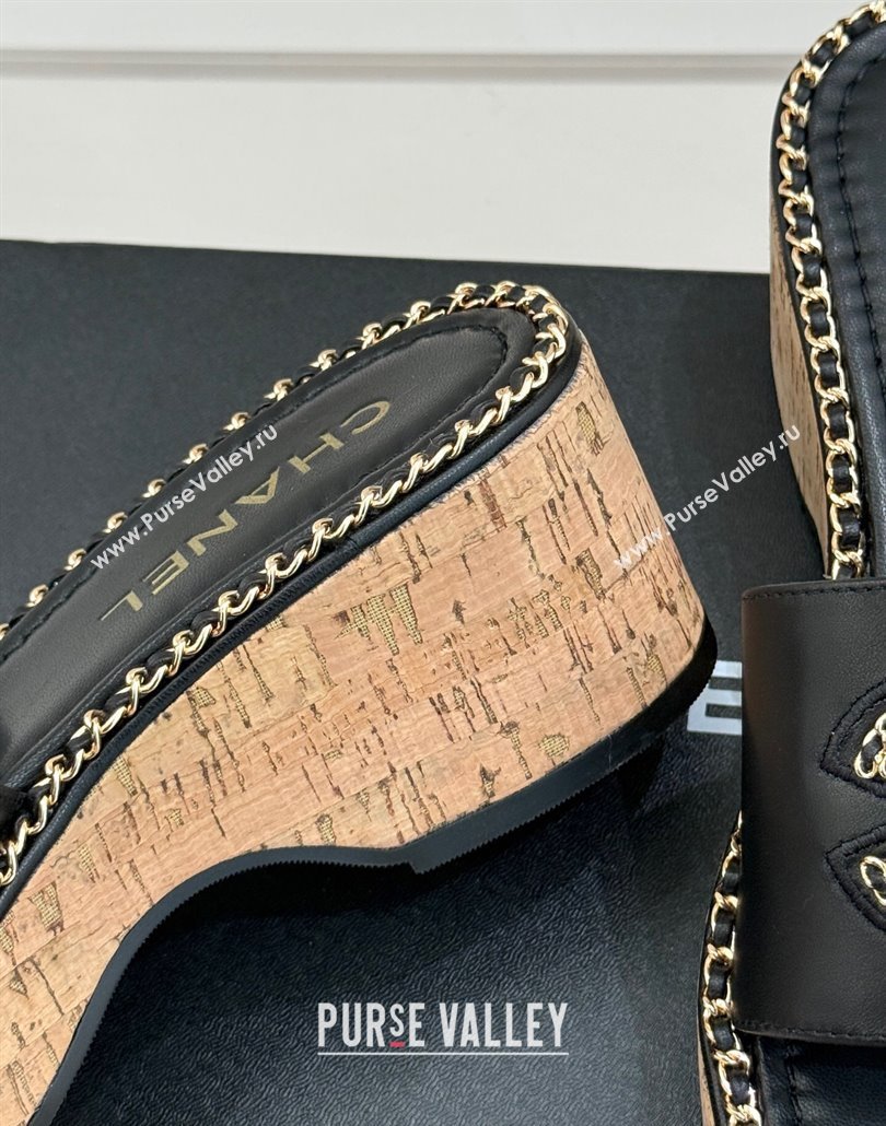 Chanel Calfskin Wedge Slides Sandal with Chain CC Black 2025 CH030403 (MD-250304063)