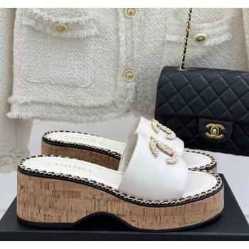 Chanel Calfskin Wedge Slides Sandal with Chain CC White 2025 CH030403 (MD-250304065)