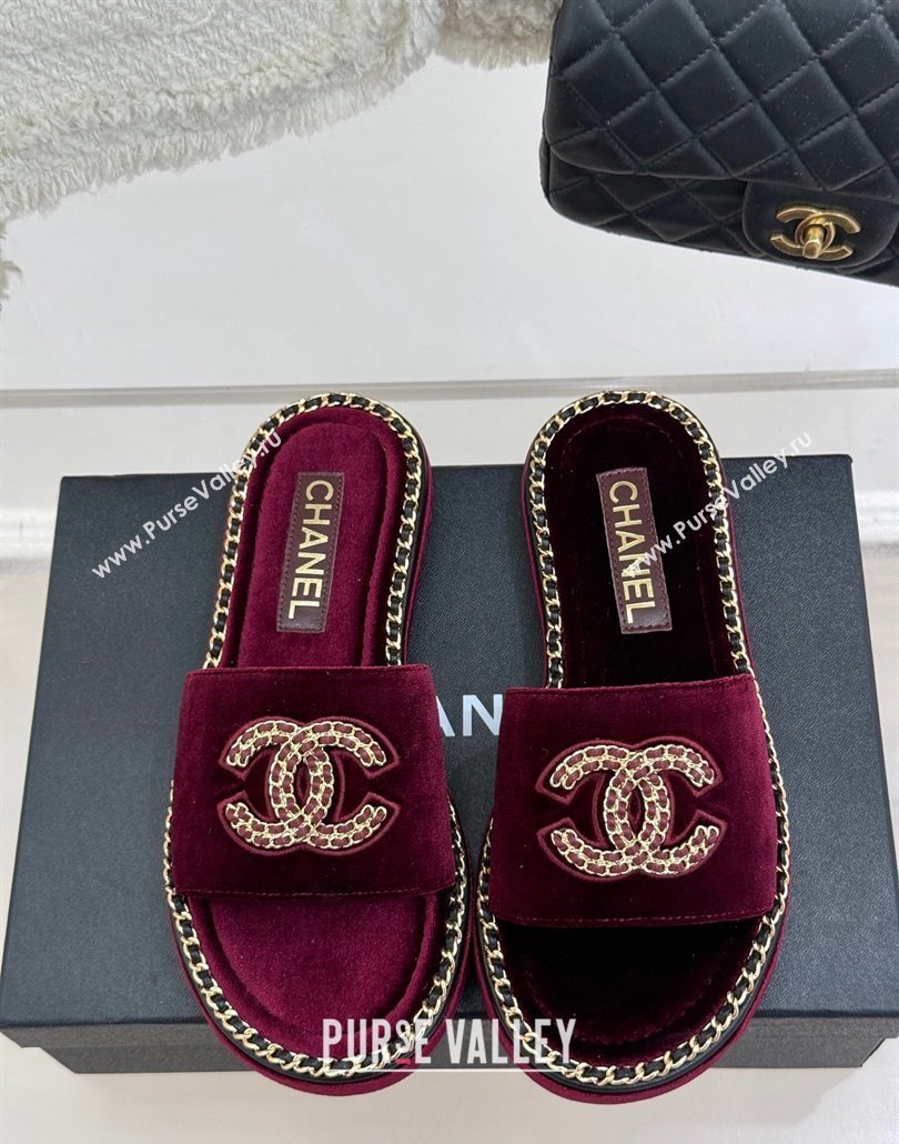 Chanel Velvet Flat Slides Sandal with Chain CC Dark Burgundy 2025 CH030403 (MD-250304069)
