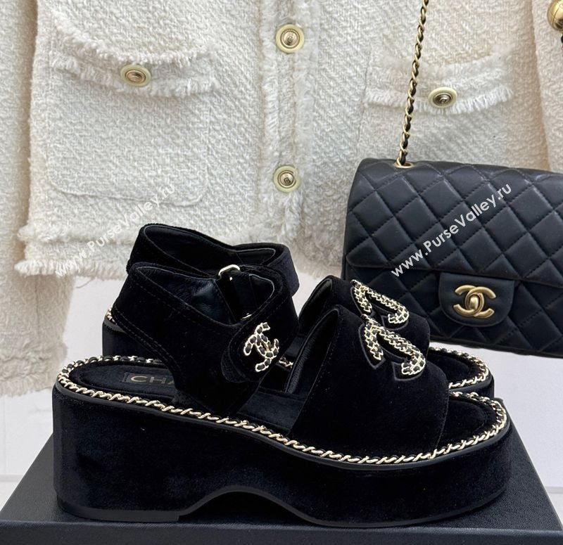 Chanel Velvet Wedge Sandals with Chain CC Black 2025 CH030403 (MD-250304073)