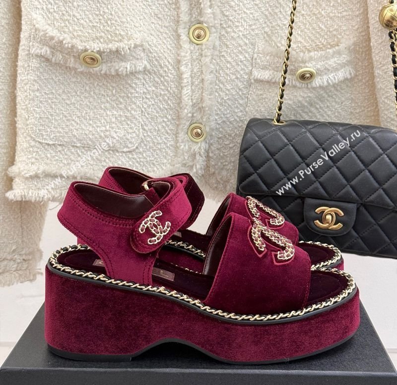 Chanel Velvet Wedge Sandals with Chain CC Dark Burgundy 2025 CH030403 (MD-250304074)