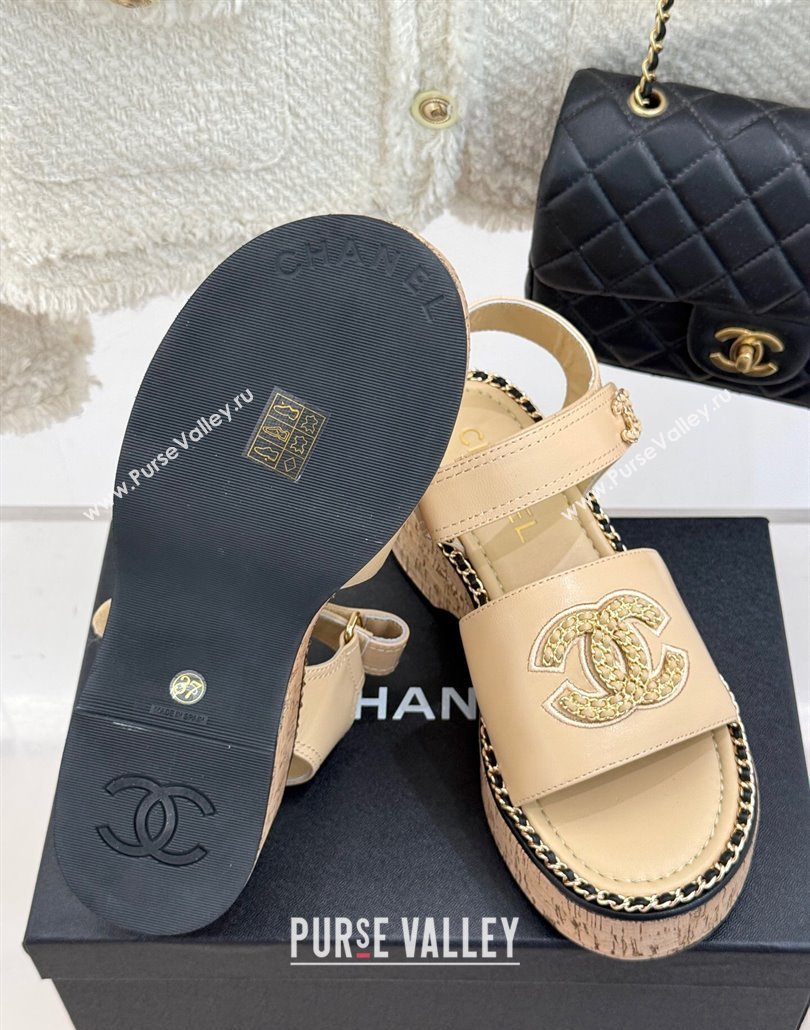 Chanel Calfskin Wedge Sandals with Chain CC Beige 2025 CH030403 (MD-250304076)