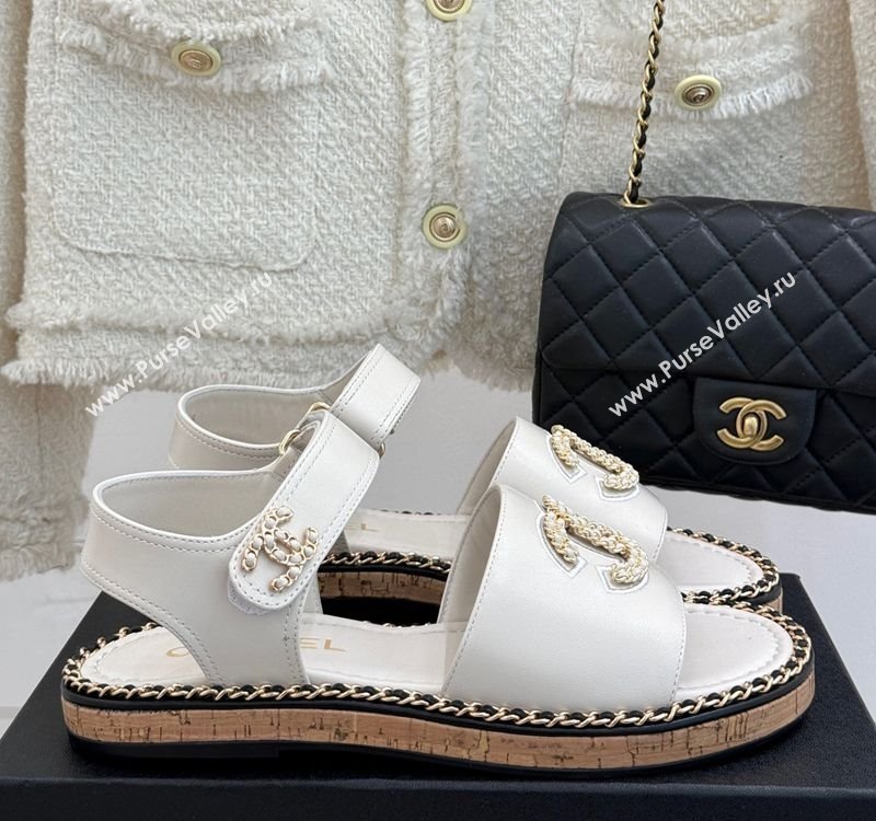 Chanel Calfskin Flat Sandals with Chain CC White 2025 CH030403 (MD-250304084)