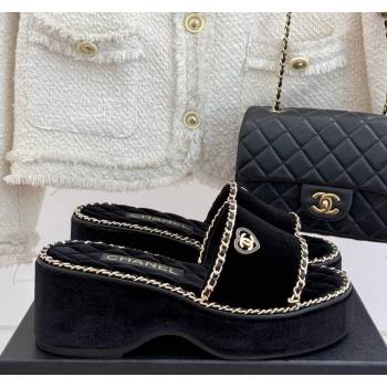 Chanel Velvet Wedge Slides Sandal with Chain and Heart Black 2025 CH030402 (MD-250304013)