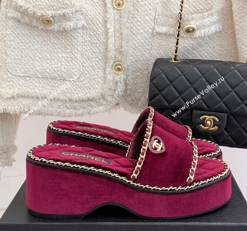 Chanel Velvet Wedge Slides Sandal with Chain and Heart Dark Burgundy 2025 CH030402 (MD-250304014)