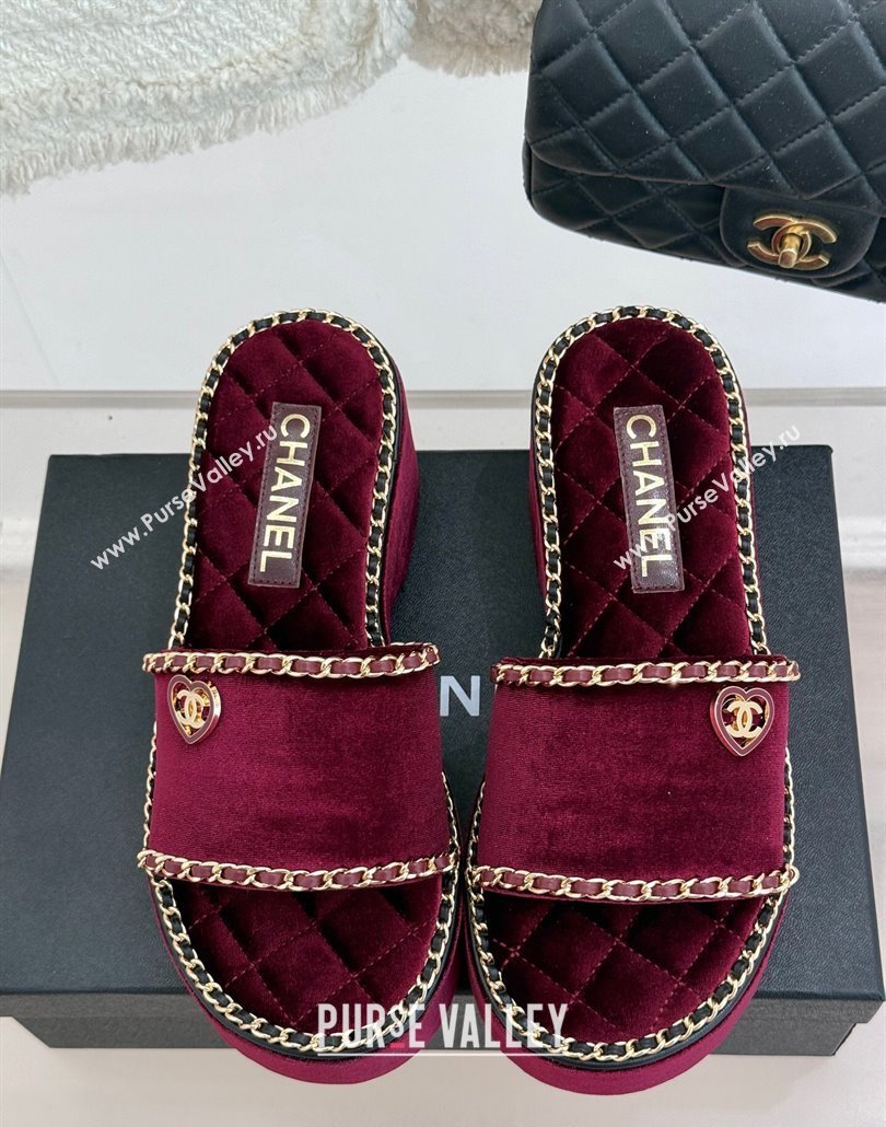 Chanel Velvet Wedge Slides Sandal with Chain and Heart Dark Burgundy 2025 CH030402 (MD-250304014)