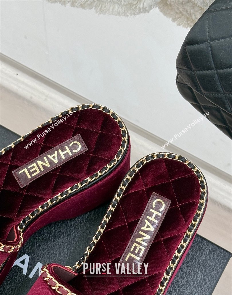 Chanel Velvet Wedge Slides Sandal with Chain and Heart Dark Burgundy 2025 CH030402 (MD-250304014)