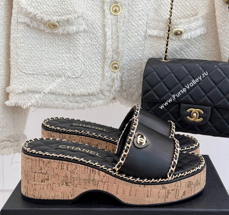 Chanel Calfskin Wedge Slides Sandal with Chain and Heart Black 2025 CH030402 (MD-250304015)