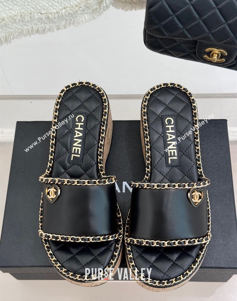Chanel Calfskin Wedge Slides Sandal with Chain and Heart Black 2025 CH030402 (MD-250304015)