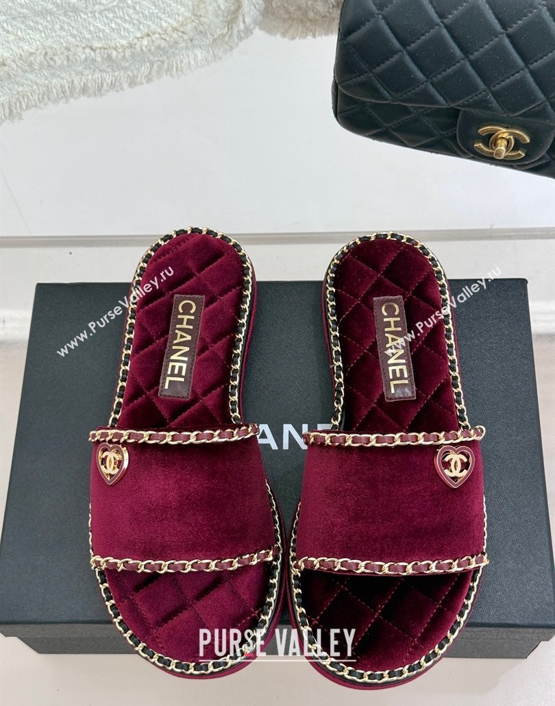 Chanel Velvet Flat Slides Sandal with Chain and Heart Dark Burgundy 2025 CH030402 (MD-250304019)