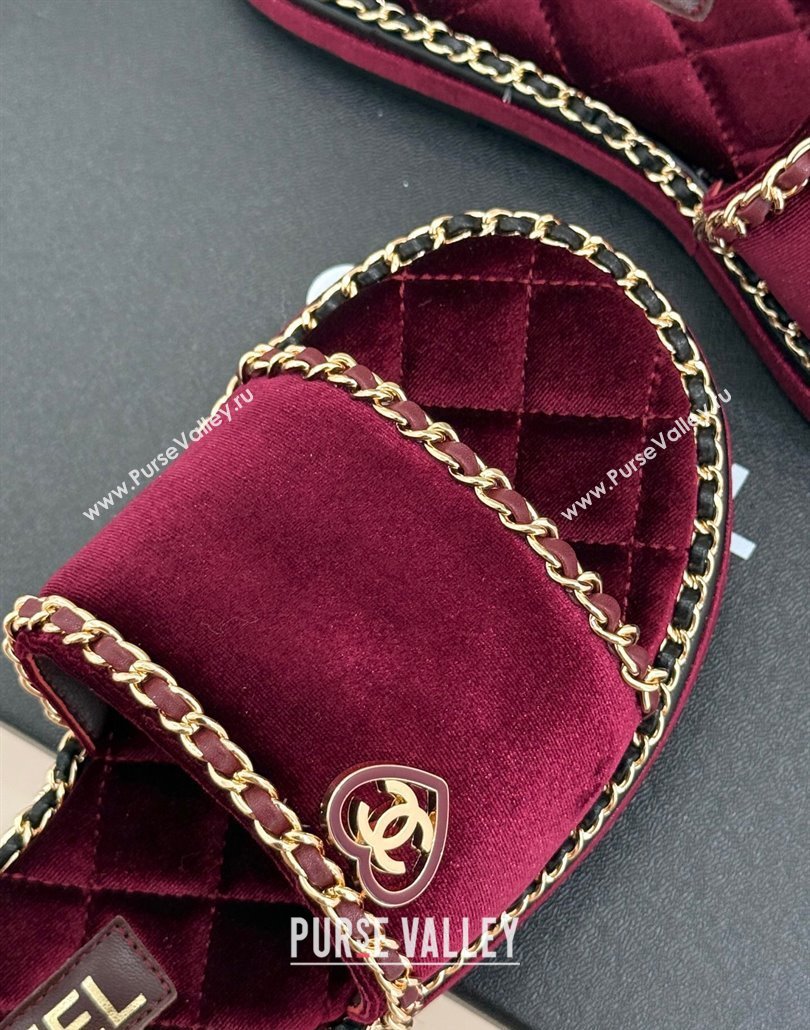 Chanel Velvet Flat Slides Sandal with Chain and Heart Dark Burgundy 2025 CH030402 (MD-250304019)