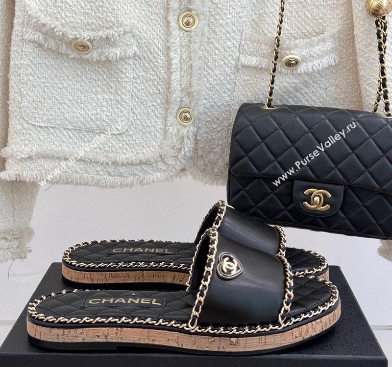 Chanel Calfskin Flat Slides Sandal with Chain and Heart Black 2025 CH030402 (MD-250304020)