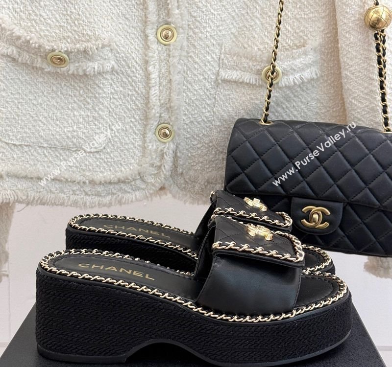 Chanel Lambskin Wedge Slides Sandal with Foldover and Chain Black 2025 CH030404 (MD-250304083)