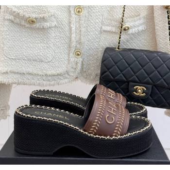 Chanel Calfskin Wedge Slides Sandal with Chain Brown 2025 CH030405 (MD-250304097)
