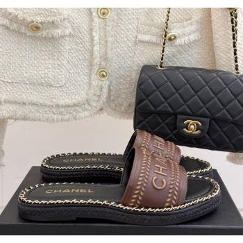 Chanel Calfskin Flat Slides Sandal with Chain Brown 2025 CH030405 (MD-250304107)