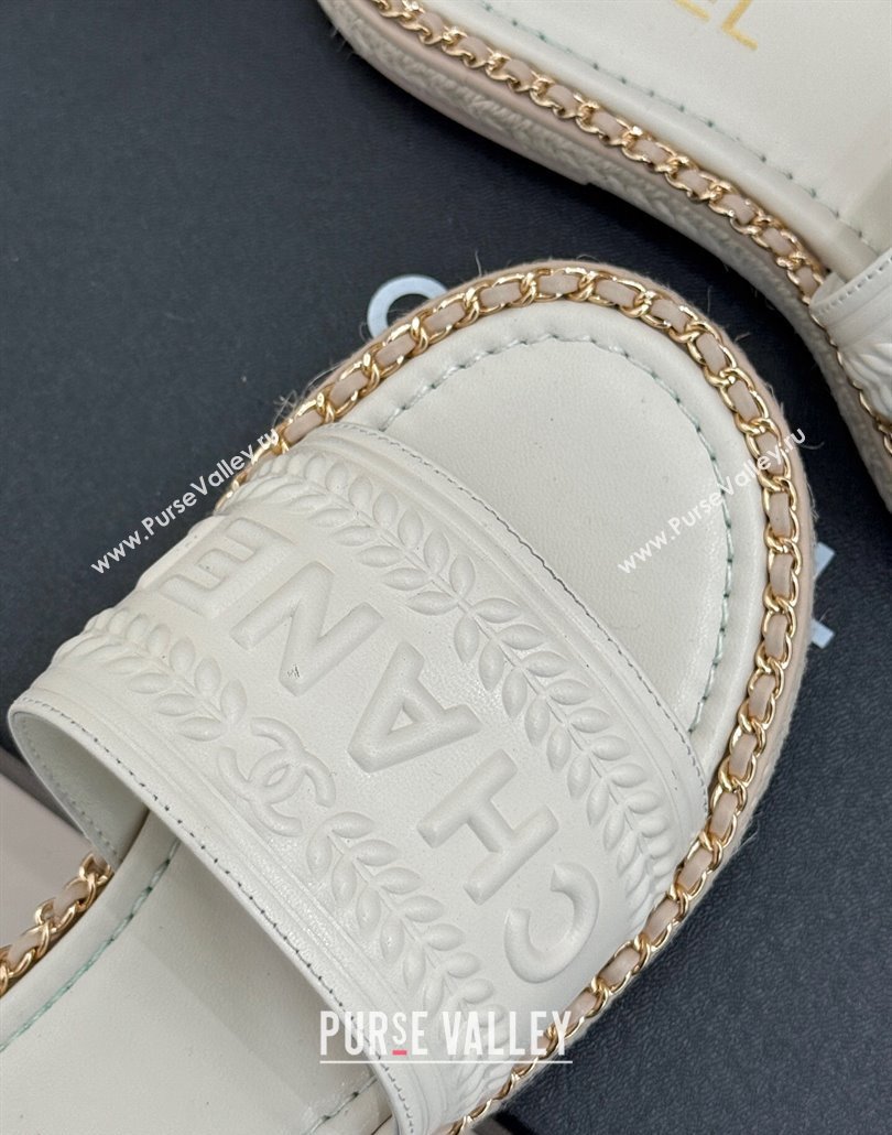 Chanel Calfskin Flat Slides Sandal with Chain White 2025 CH030405 (MD-250304109)