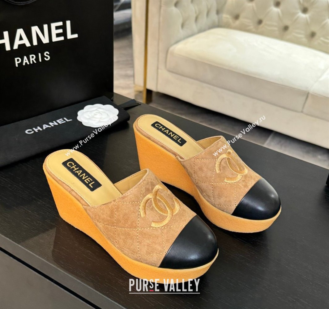 Chanel Suede Wedge Mules Brown 2025 CH030308 (MD-250303086)